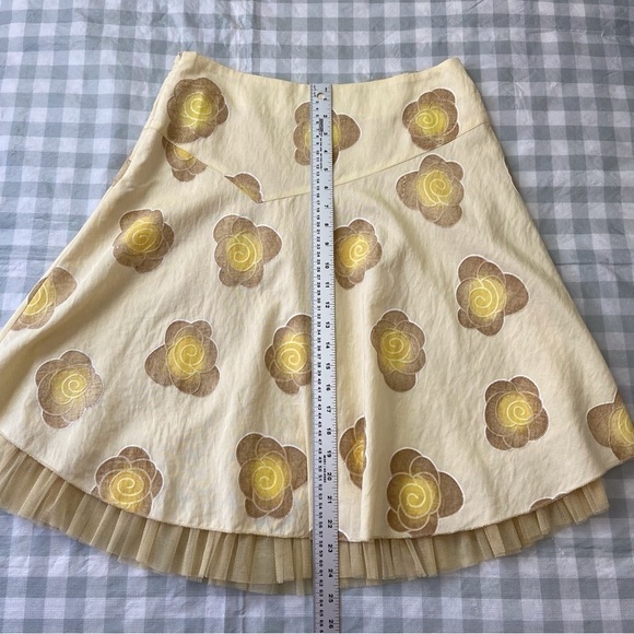⸻
AMS Ruffle Tulle A-Line Skirt Yellow Floral Embroidery Romantic Festival Larg - Picture 9 of 13